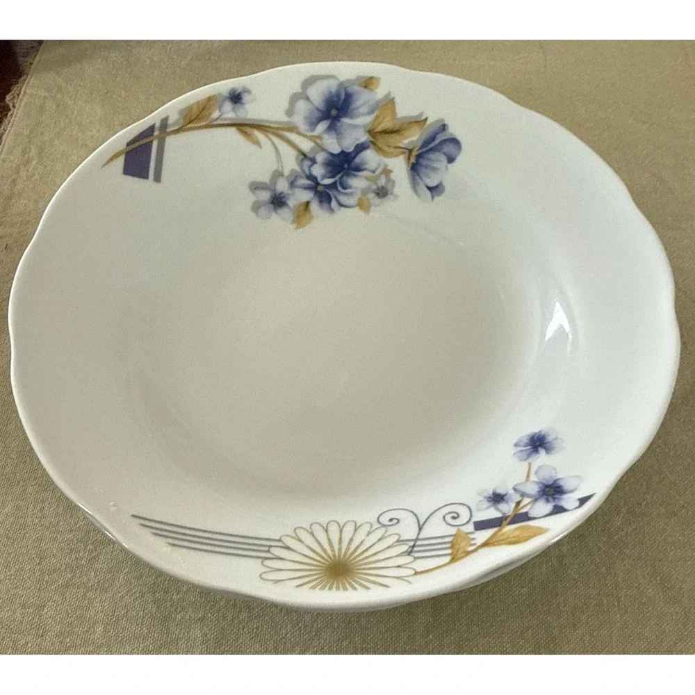 Vintage Home Syle High Quality Porcelain Bowls (2) Flowers 7.75